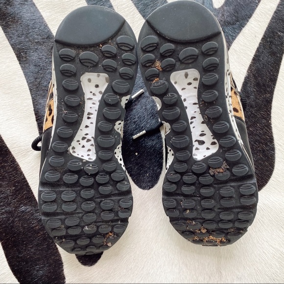 Animal Print Sneakers - Picture 4 of 6